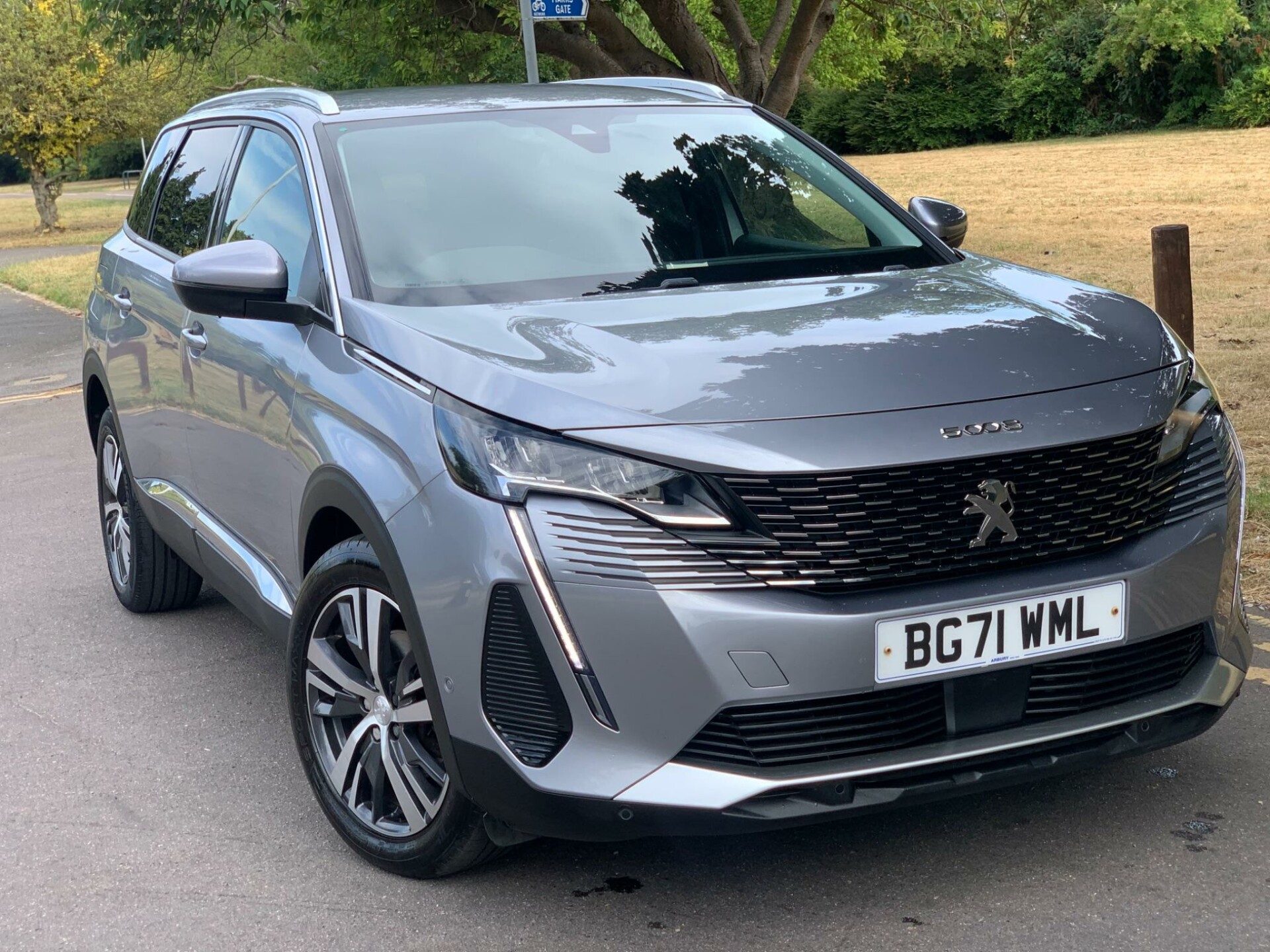 Peugeot 5008