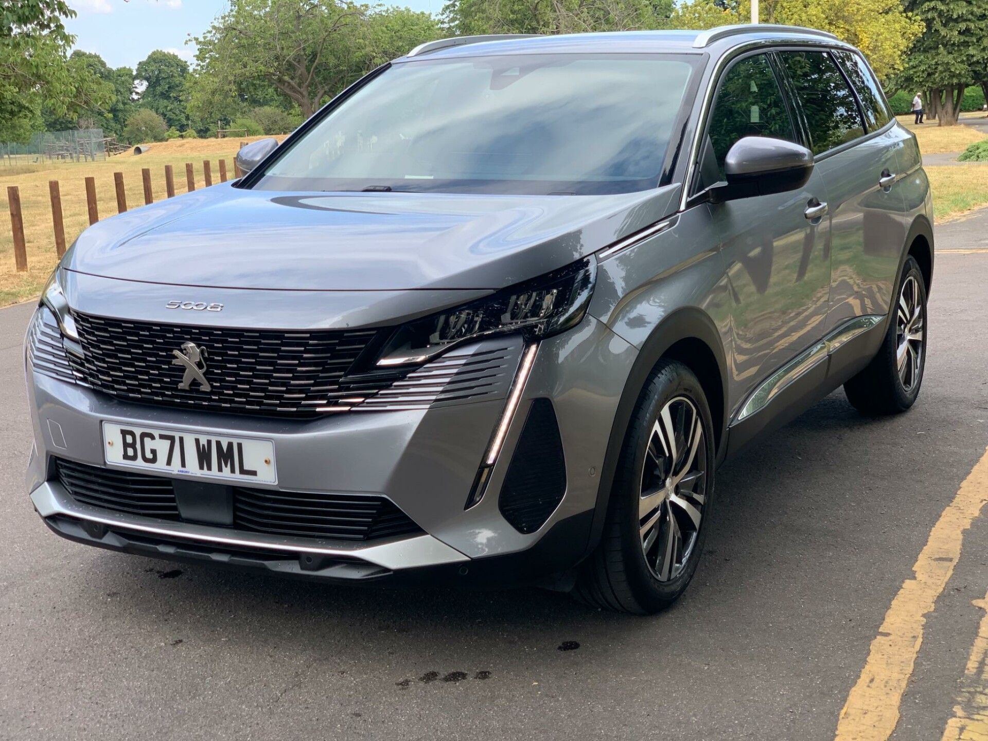 Peugeot 5008