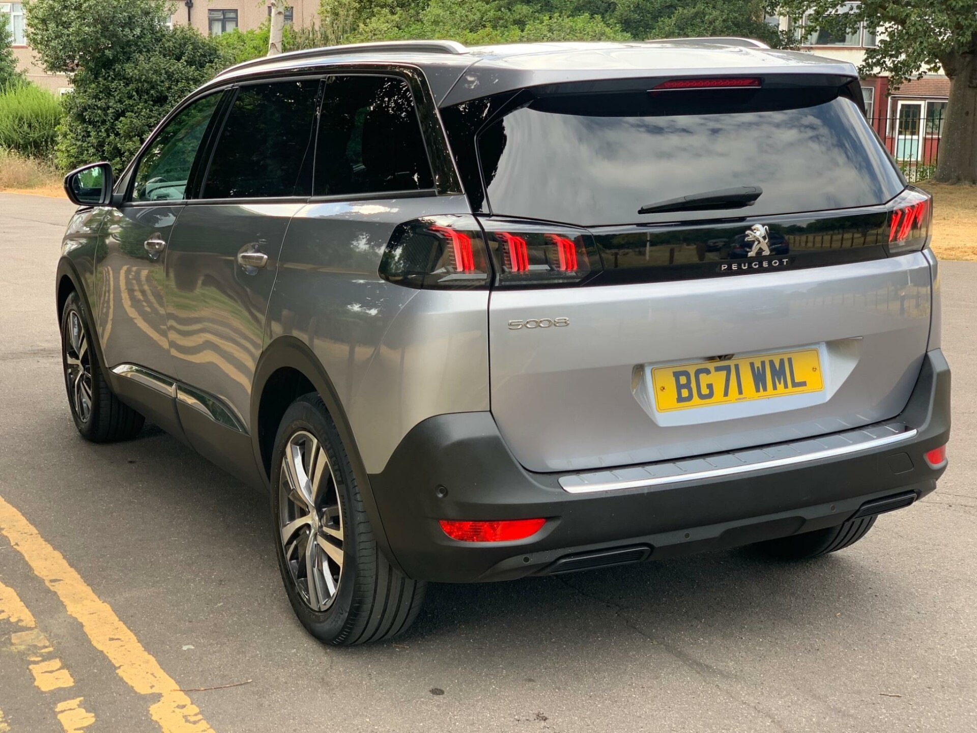 Peugeot 5008