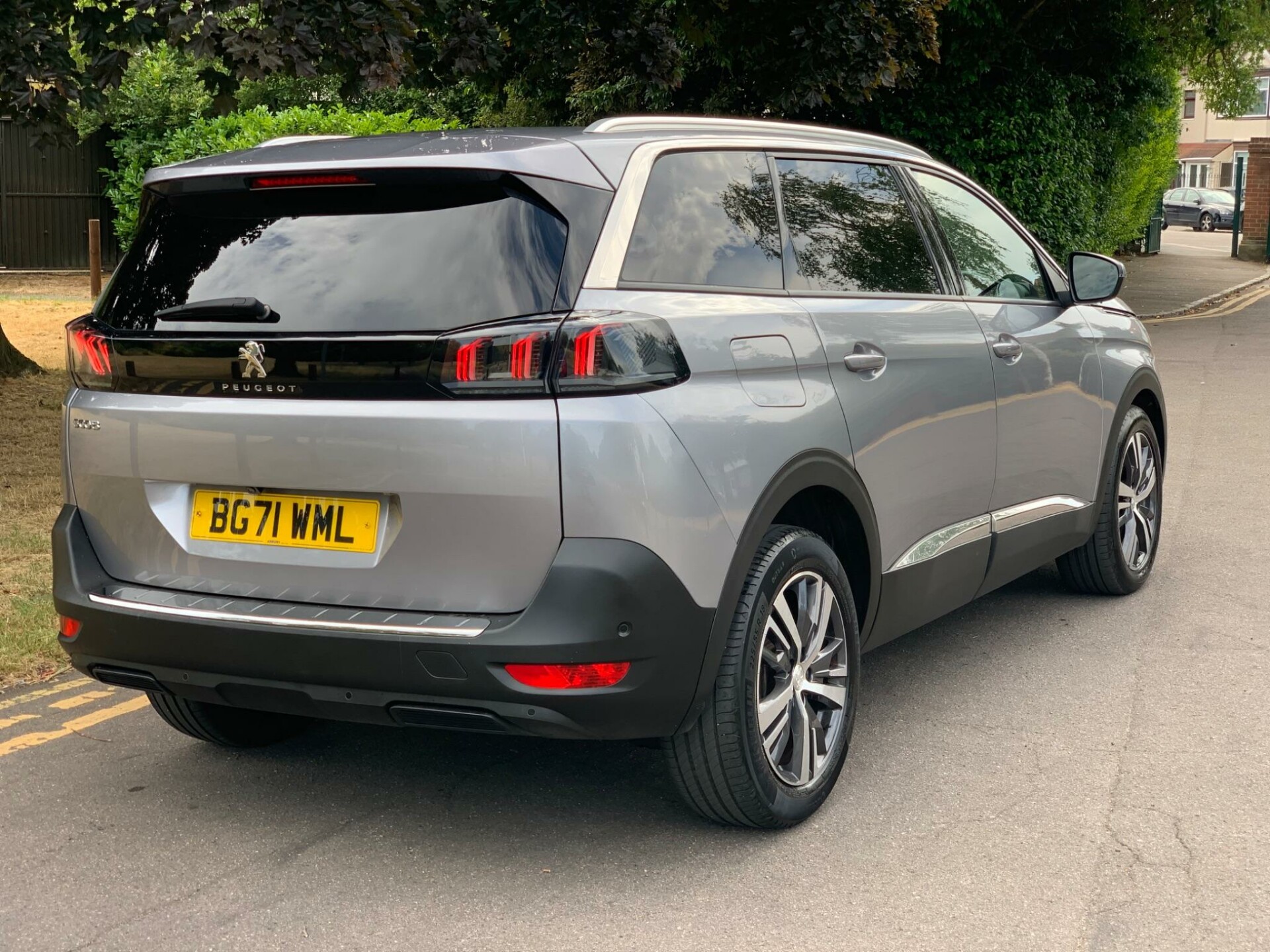 Peugeot 5008