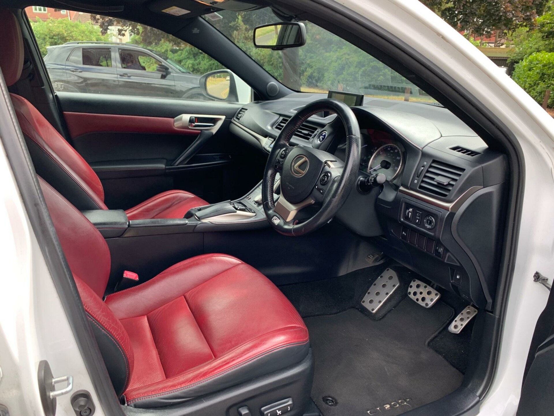 Lexus CT 200h
