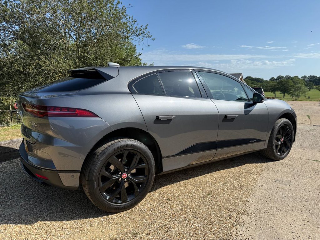 Jaguar I Pace
