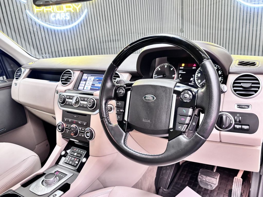 Land Rover Discovery 4