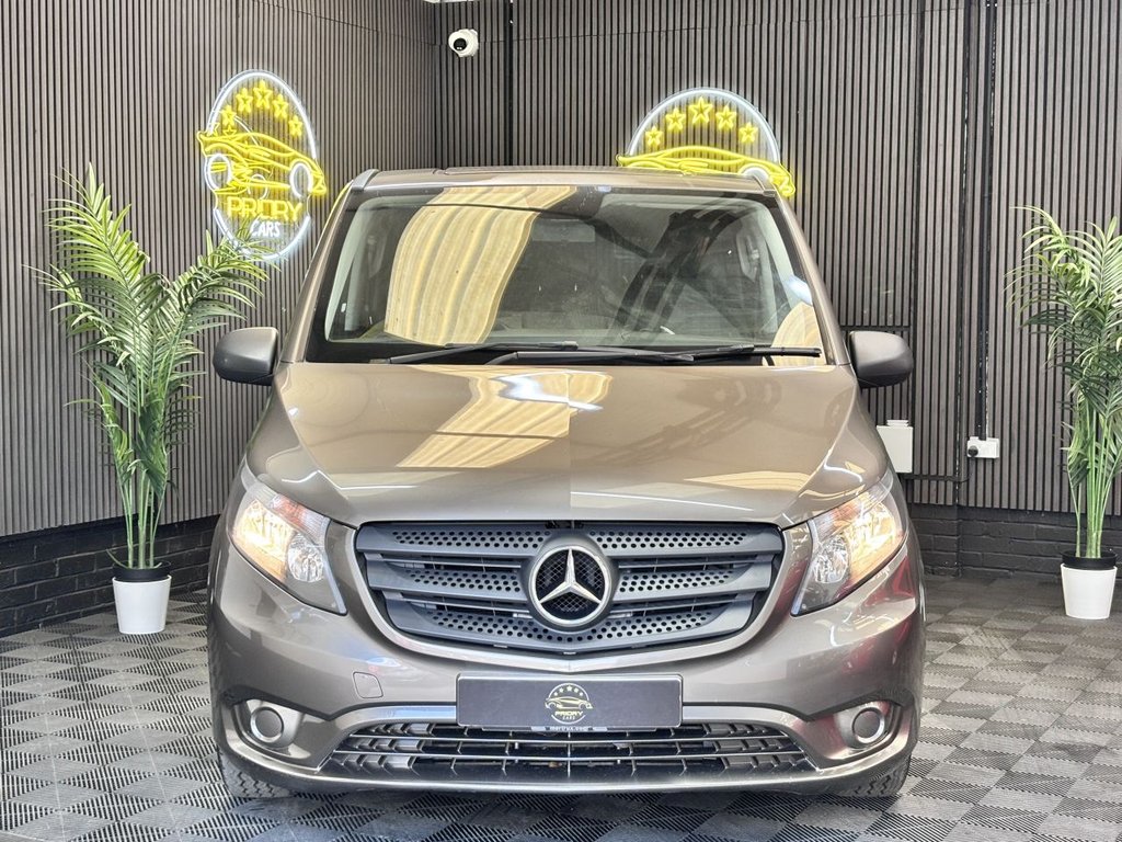 Mercedes Benz Vito