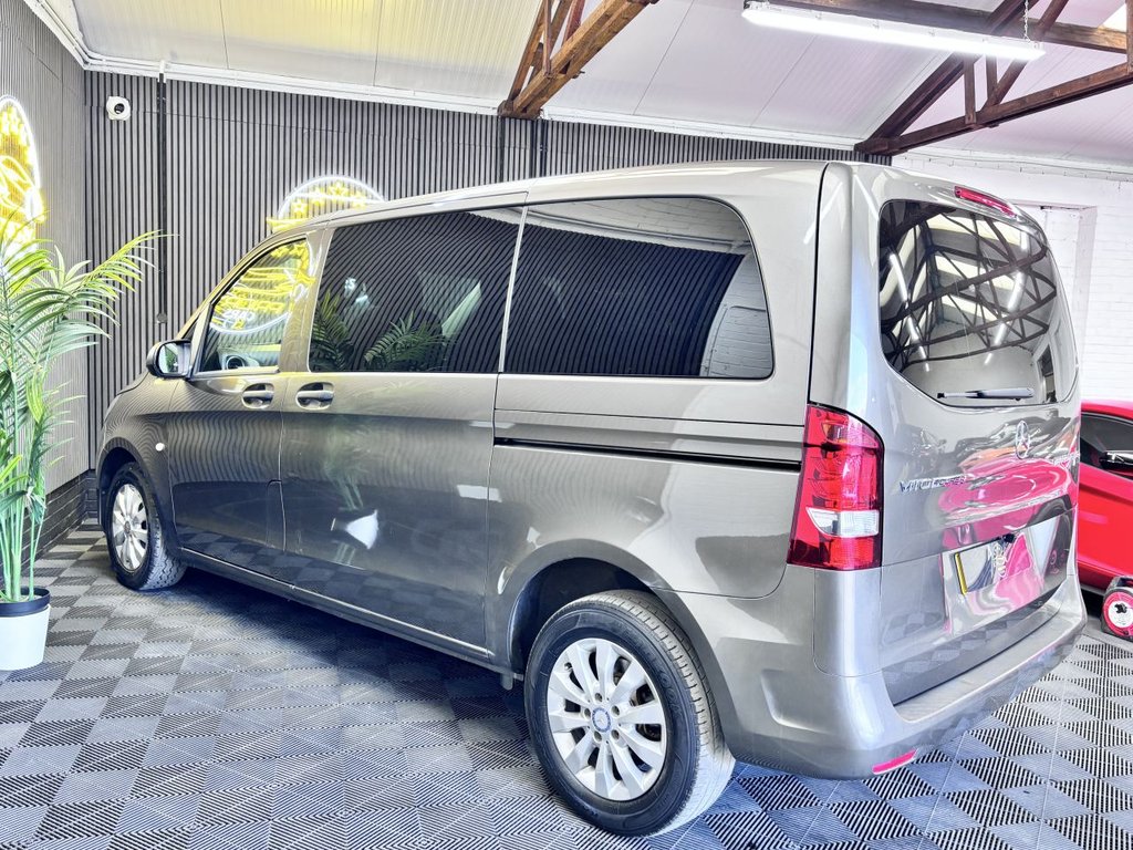Mercedes Benz Vito
