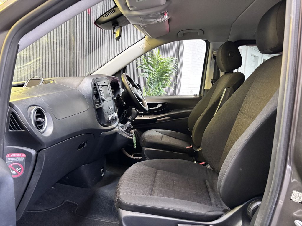 Mercedes Benz Vito