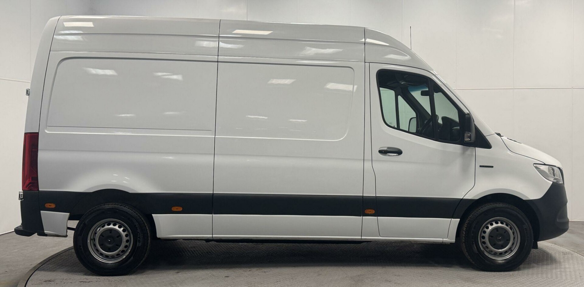 Mercedes Benz eSprinter