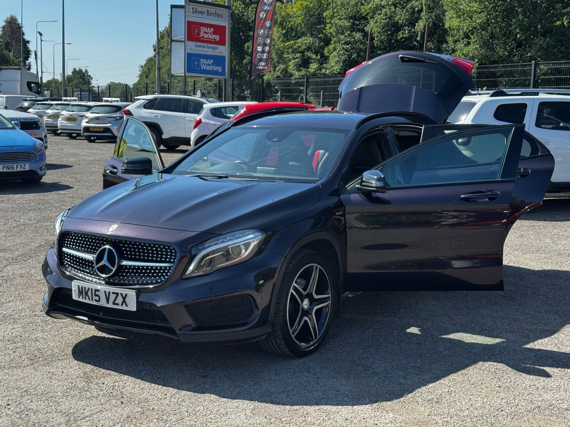 Mercedes Benz GLA Class