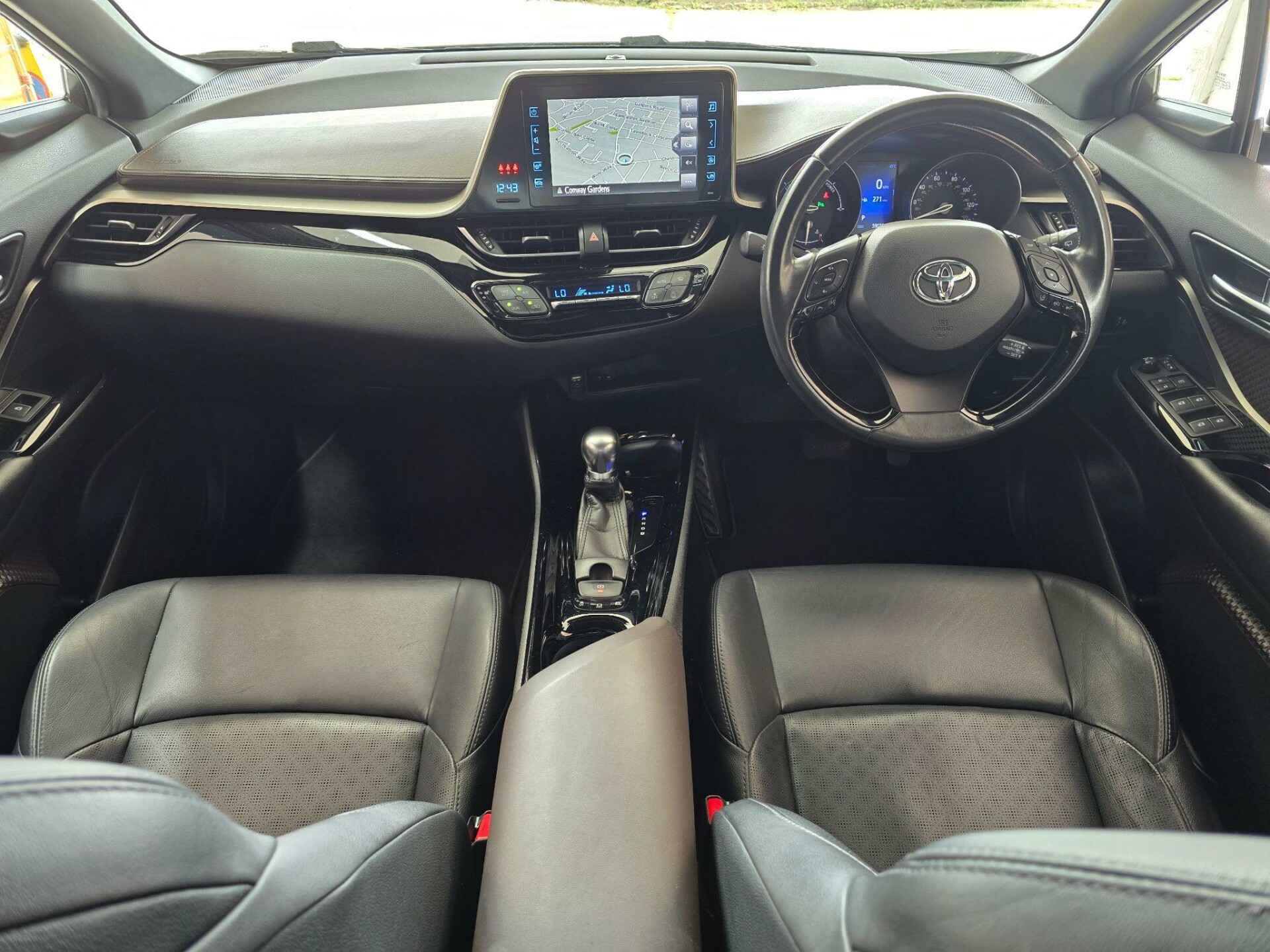 Toyota C HR