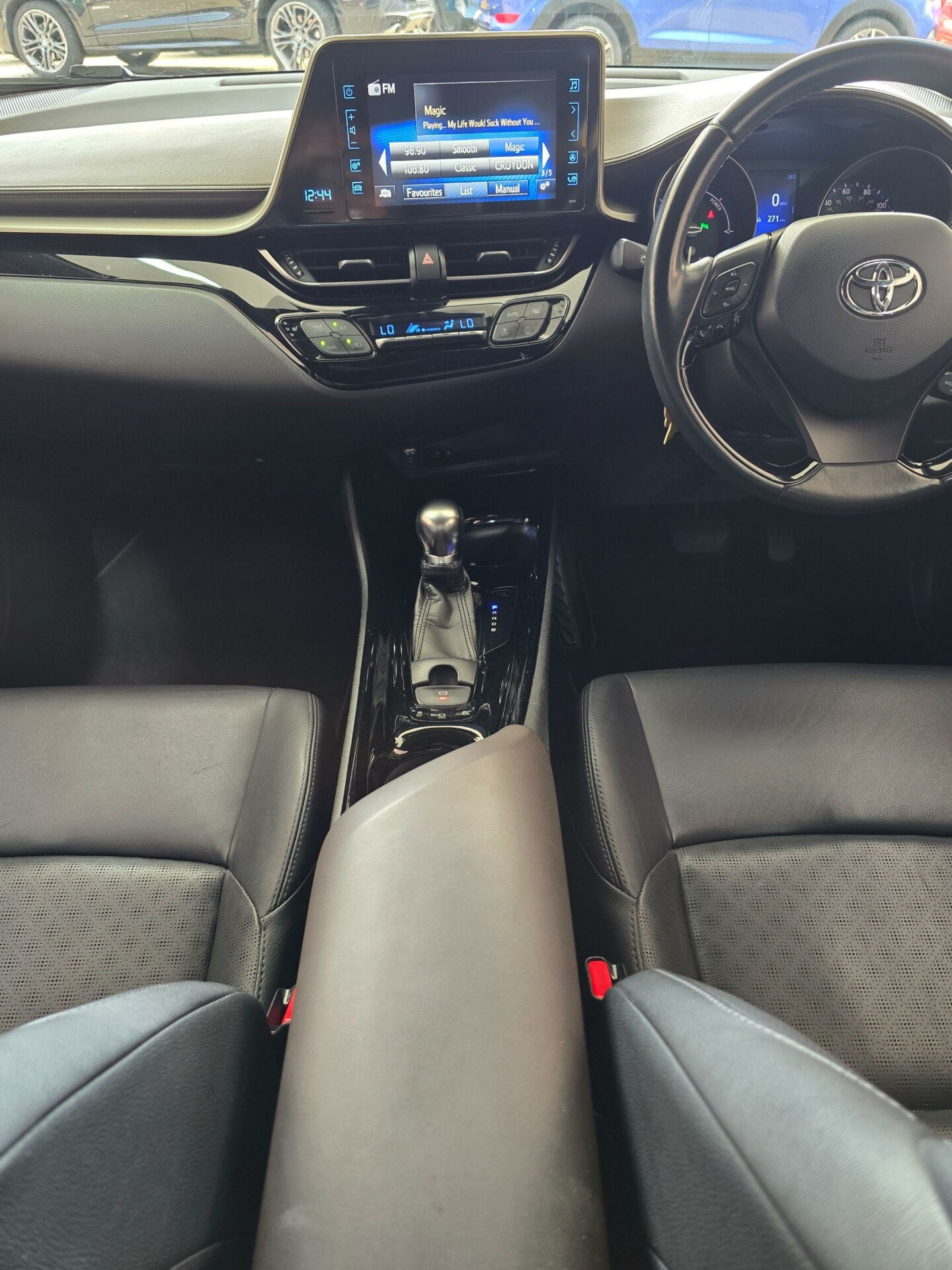 Toyota C HR