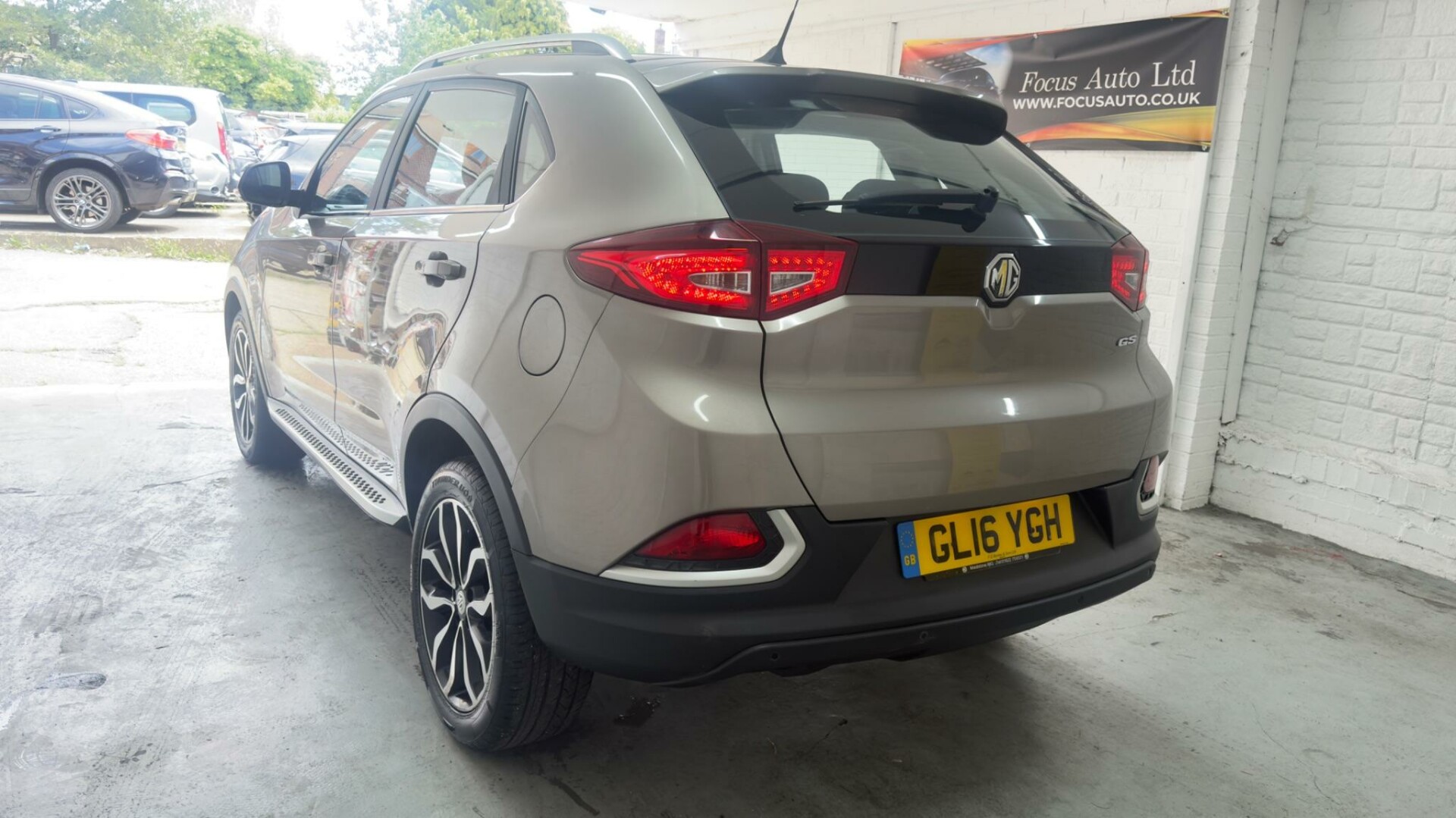 MG GS