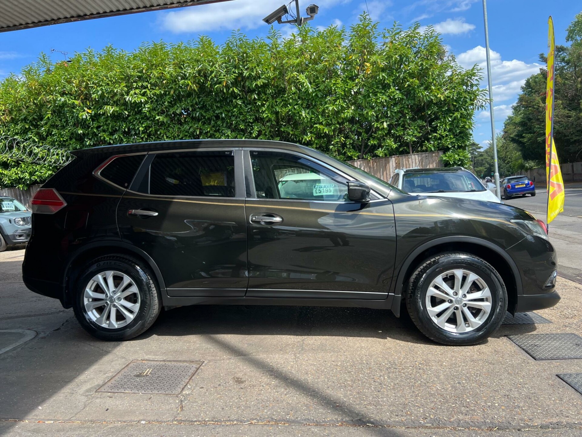 Nissan X Trail