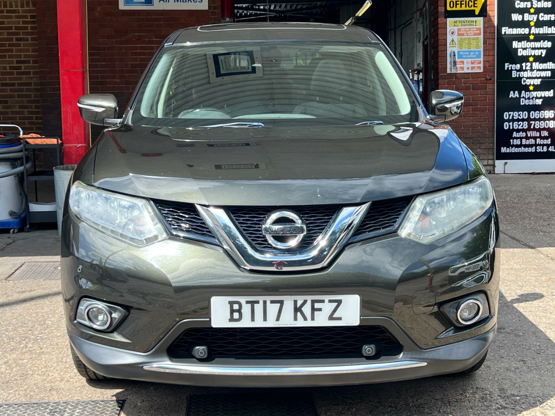 Nissan X Trail