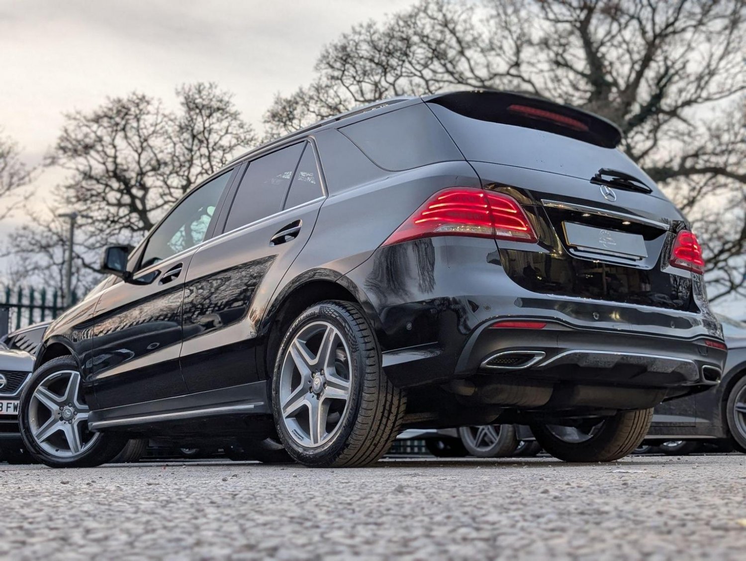 Mercedes Benz GLE-CLASS