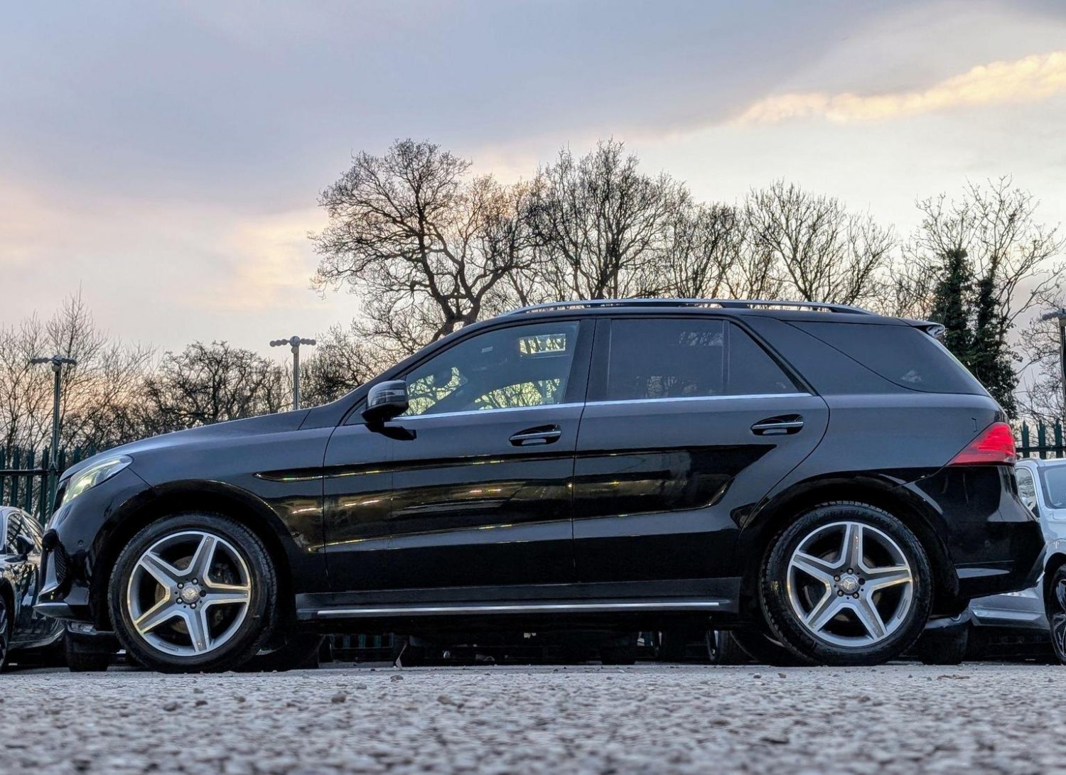 Mercedes Benz GLE-CLASS