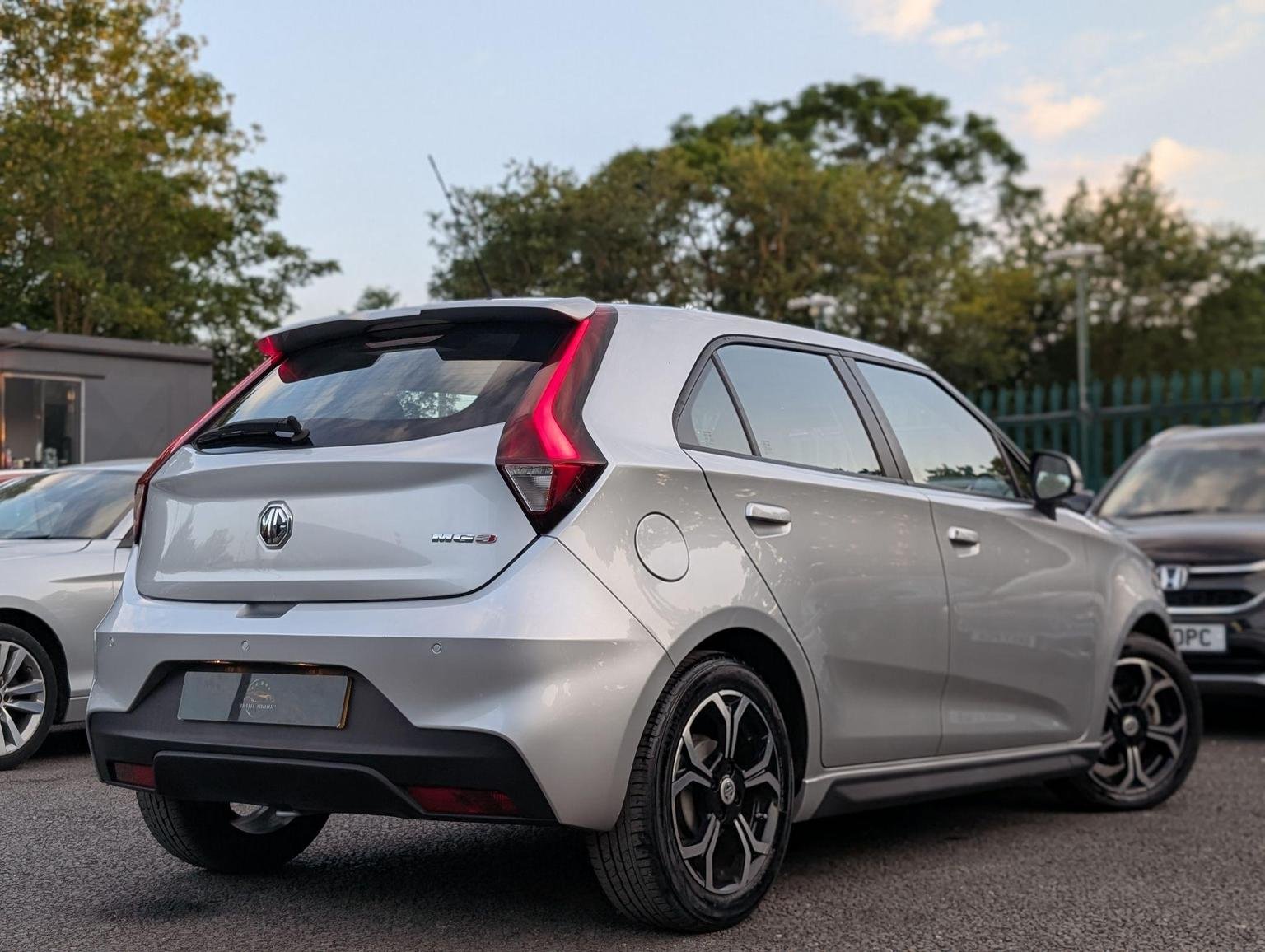 MG 3