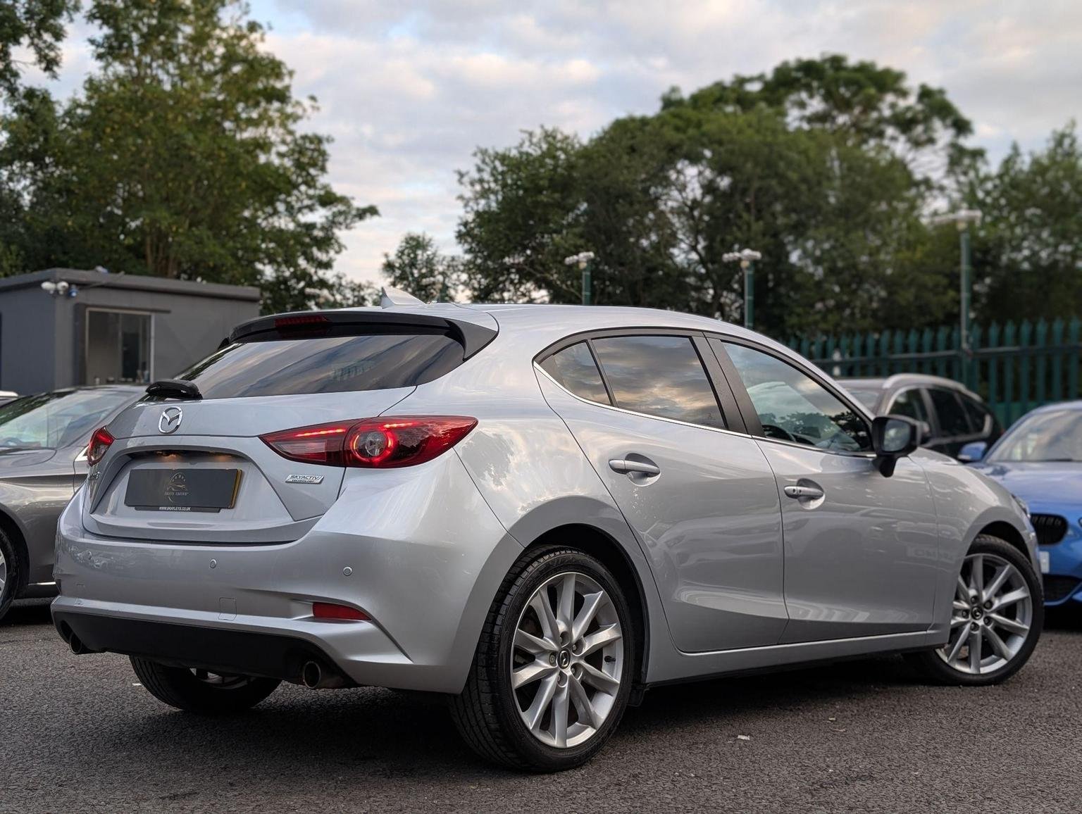Mazda 3