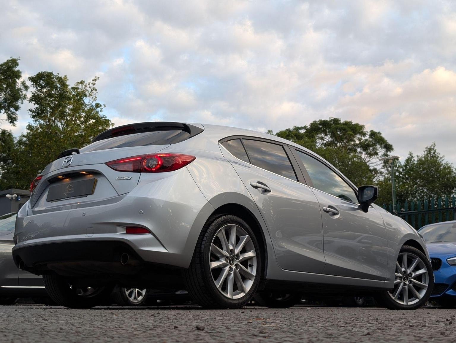 Mazda 3
