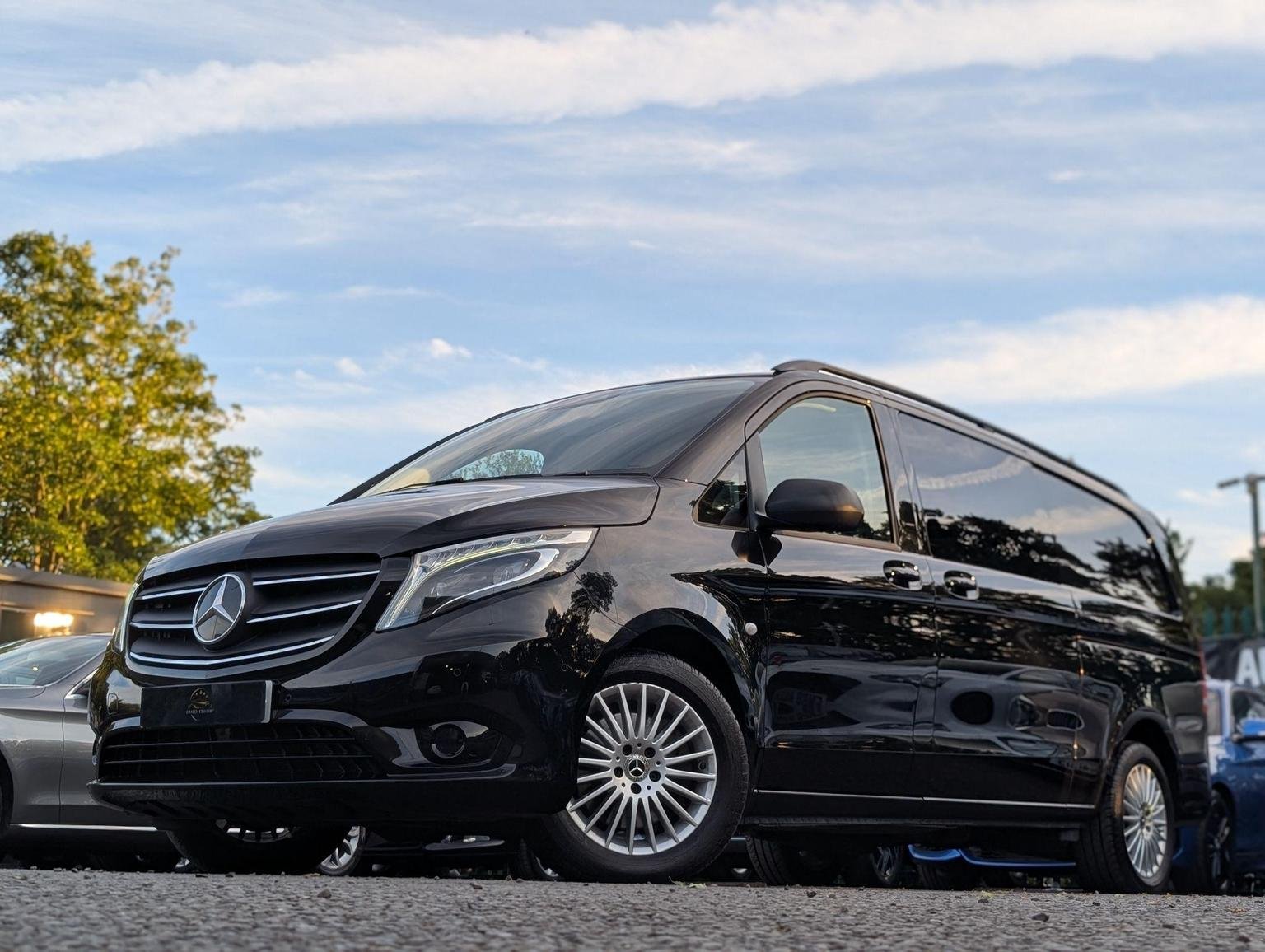 Mercedes Benz Vito