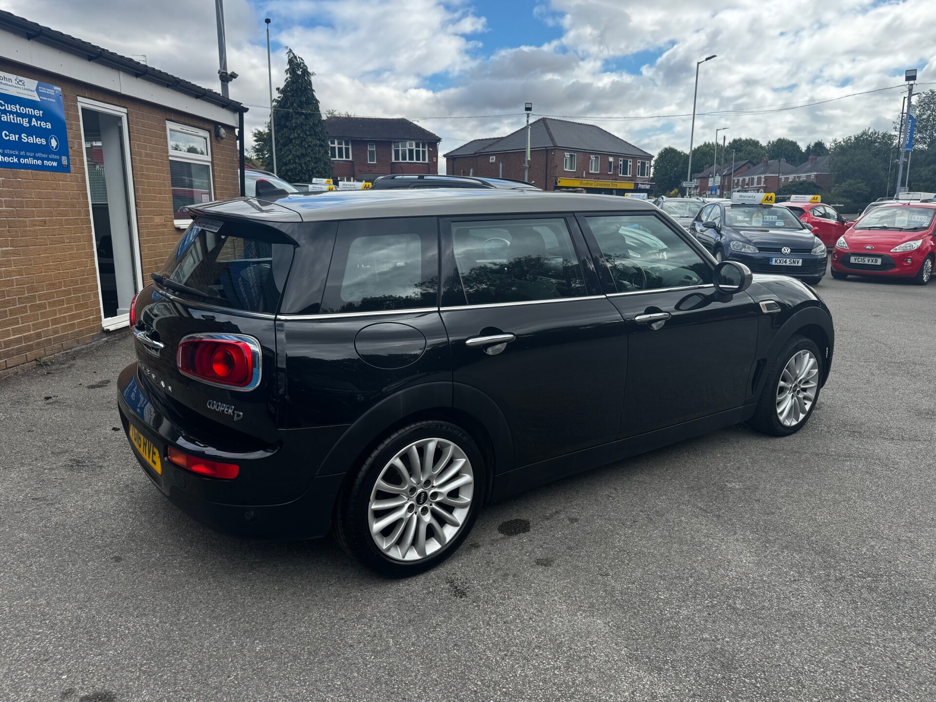 MINI Clubman