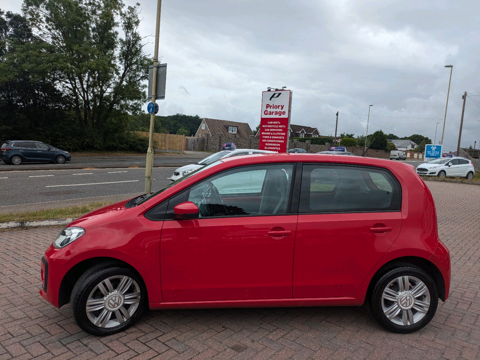Volkswagen UP