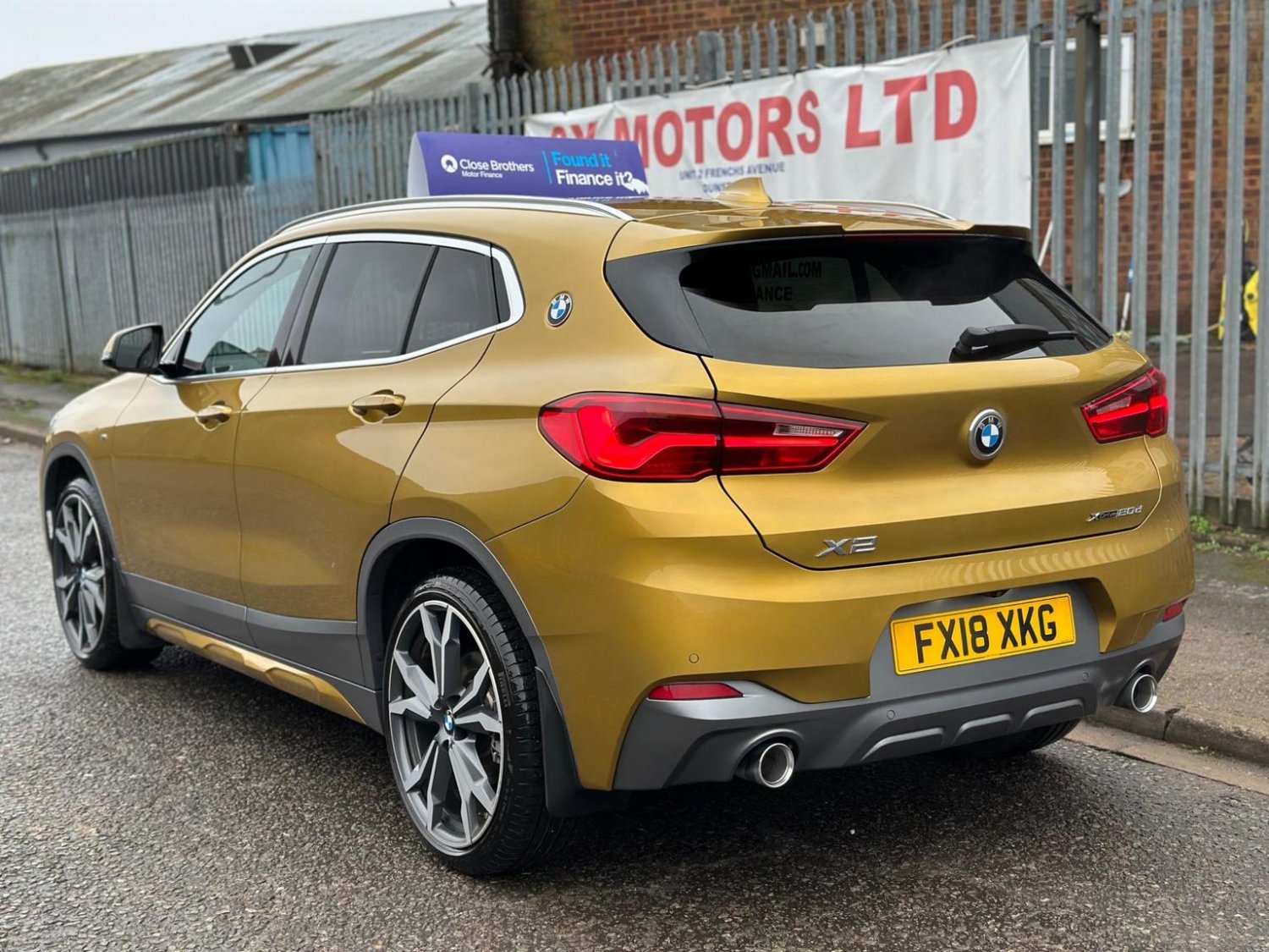 BMW X2