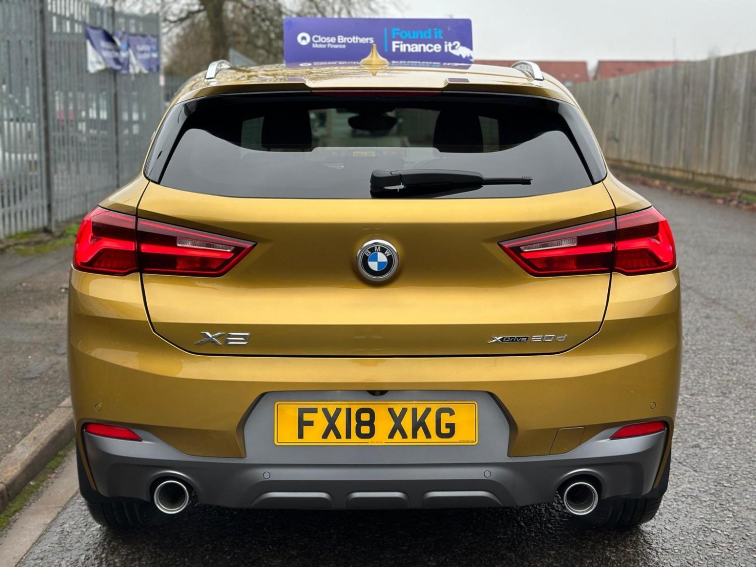 BMW X2