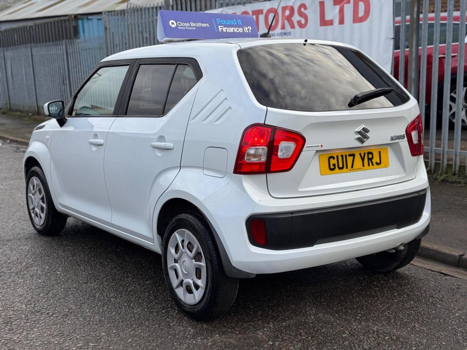 Suzuki Ignis