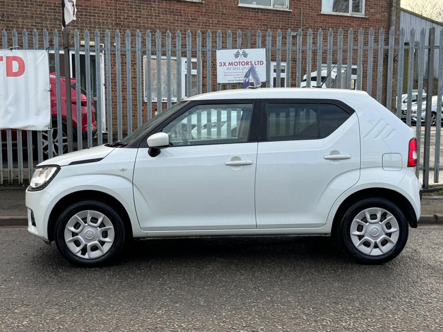 Suzuki Ignis