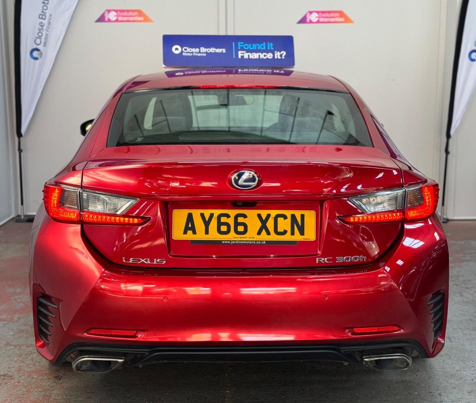 Lexus RC