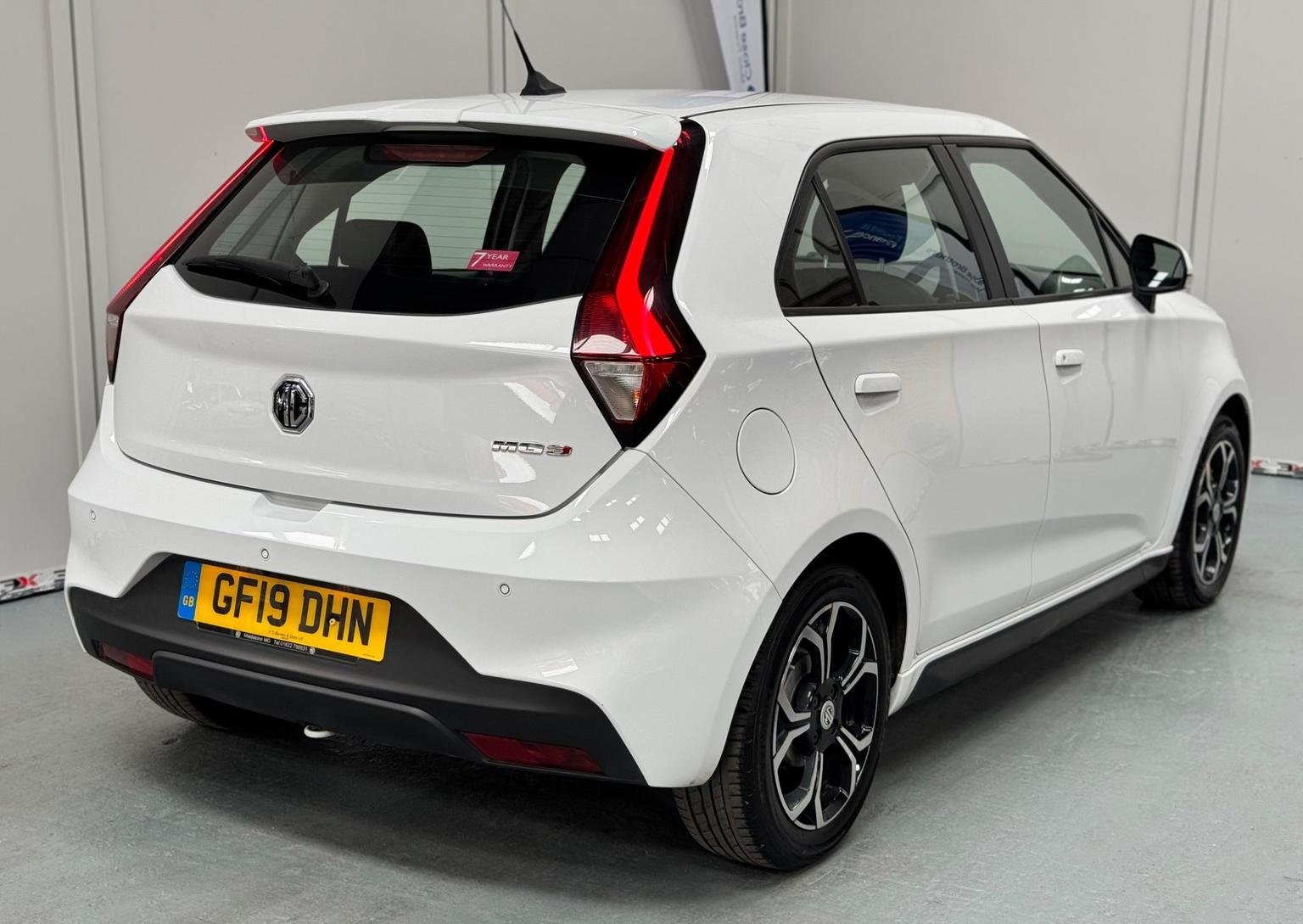 MG 3