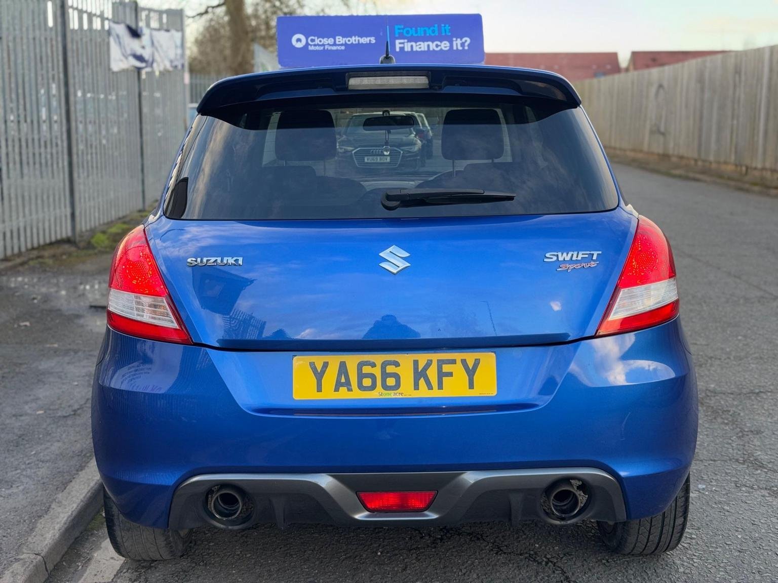 Suzuki Swift
