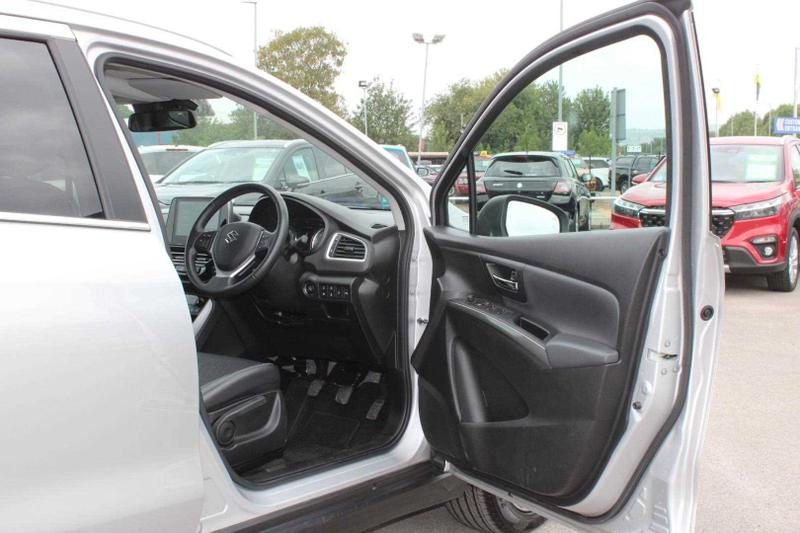 Suzuki S-Cross