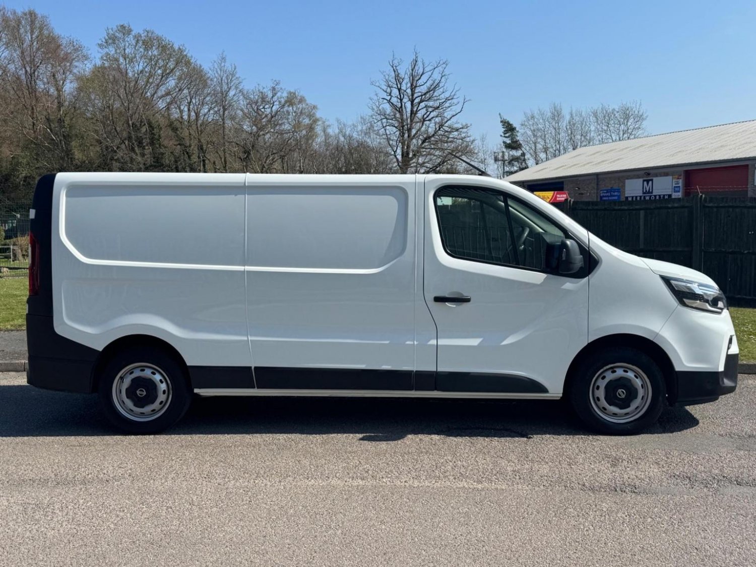 Nissan Primastar