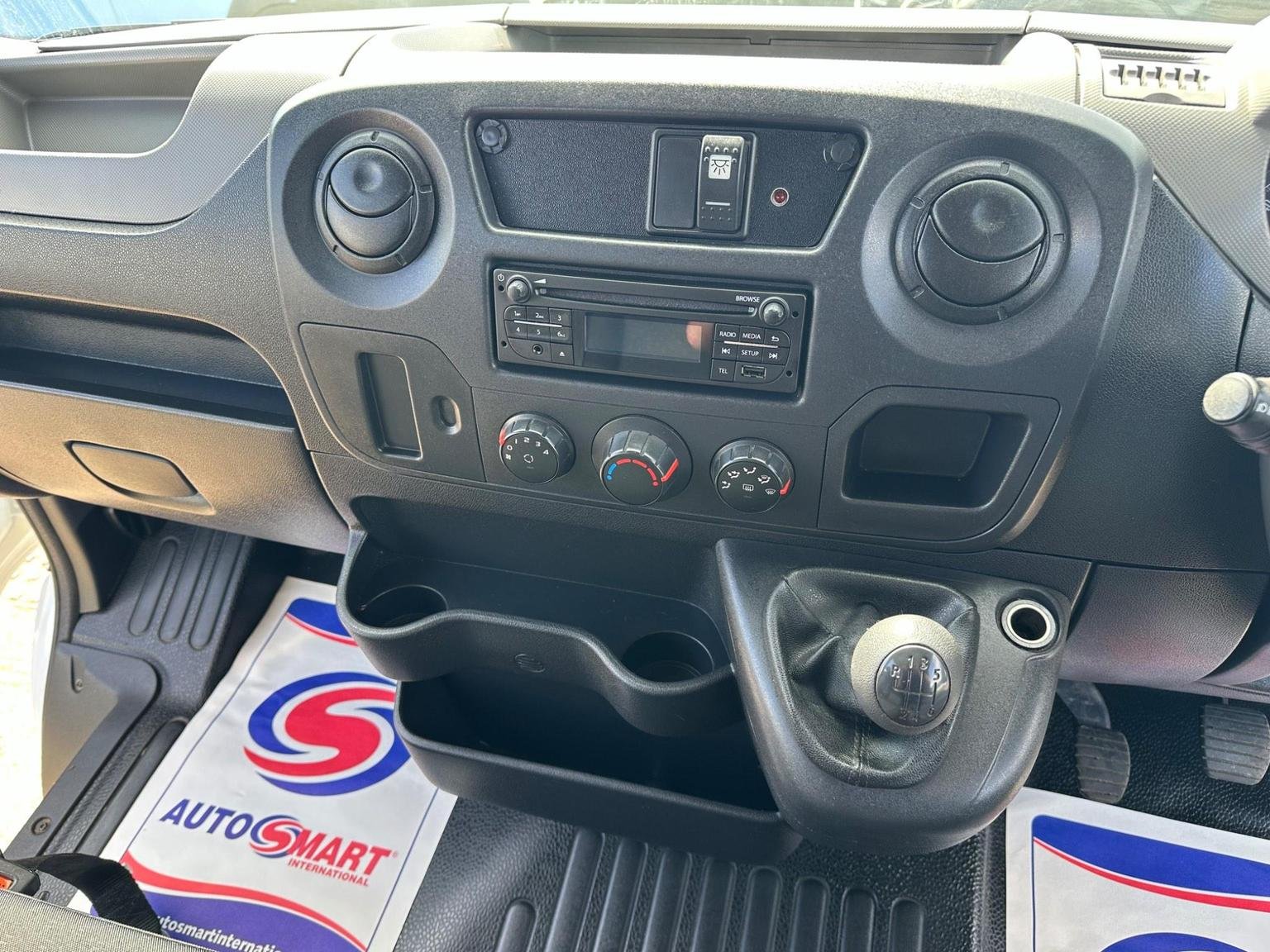 Vauxhall Movano
