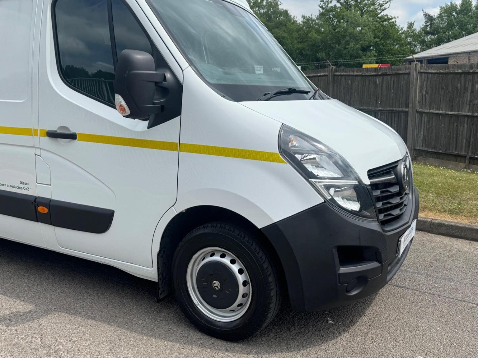 Vauxhall Movano