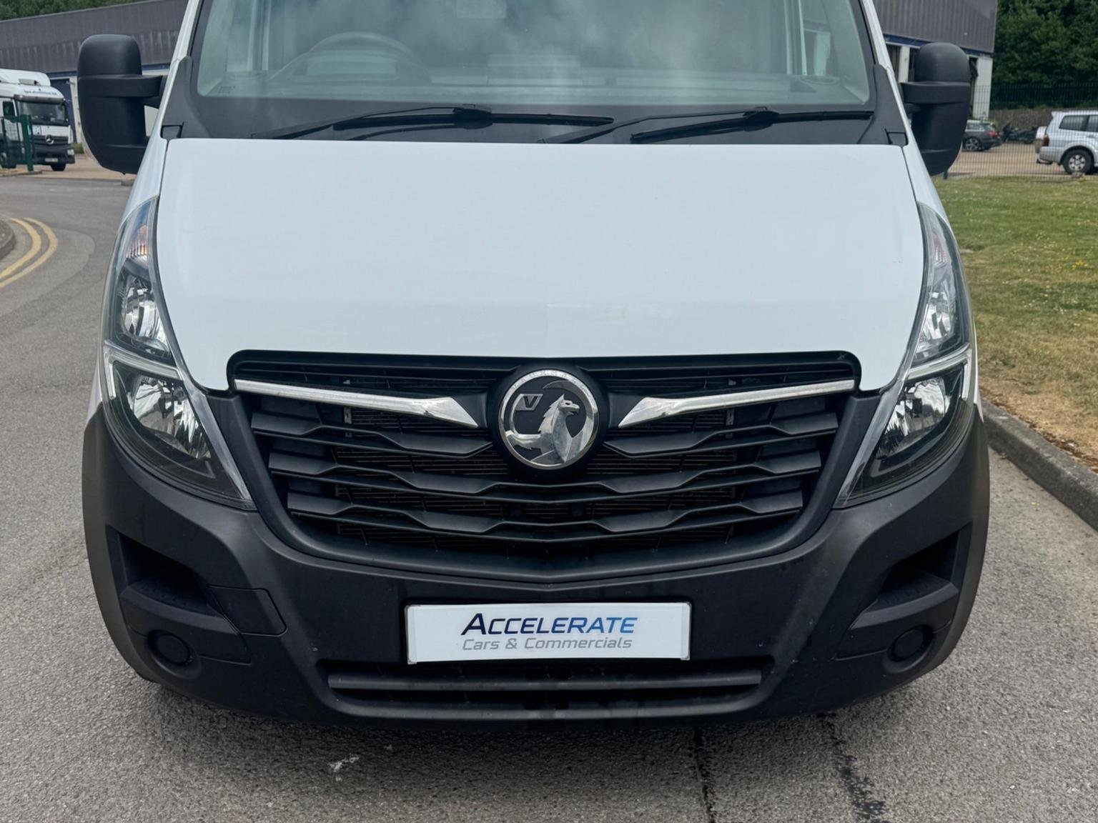 Vauxhall Movano