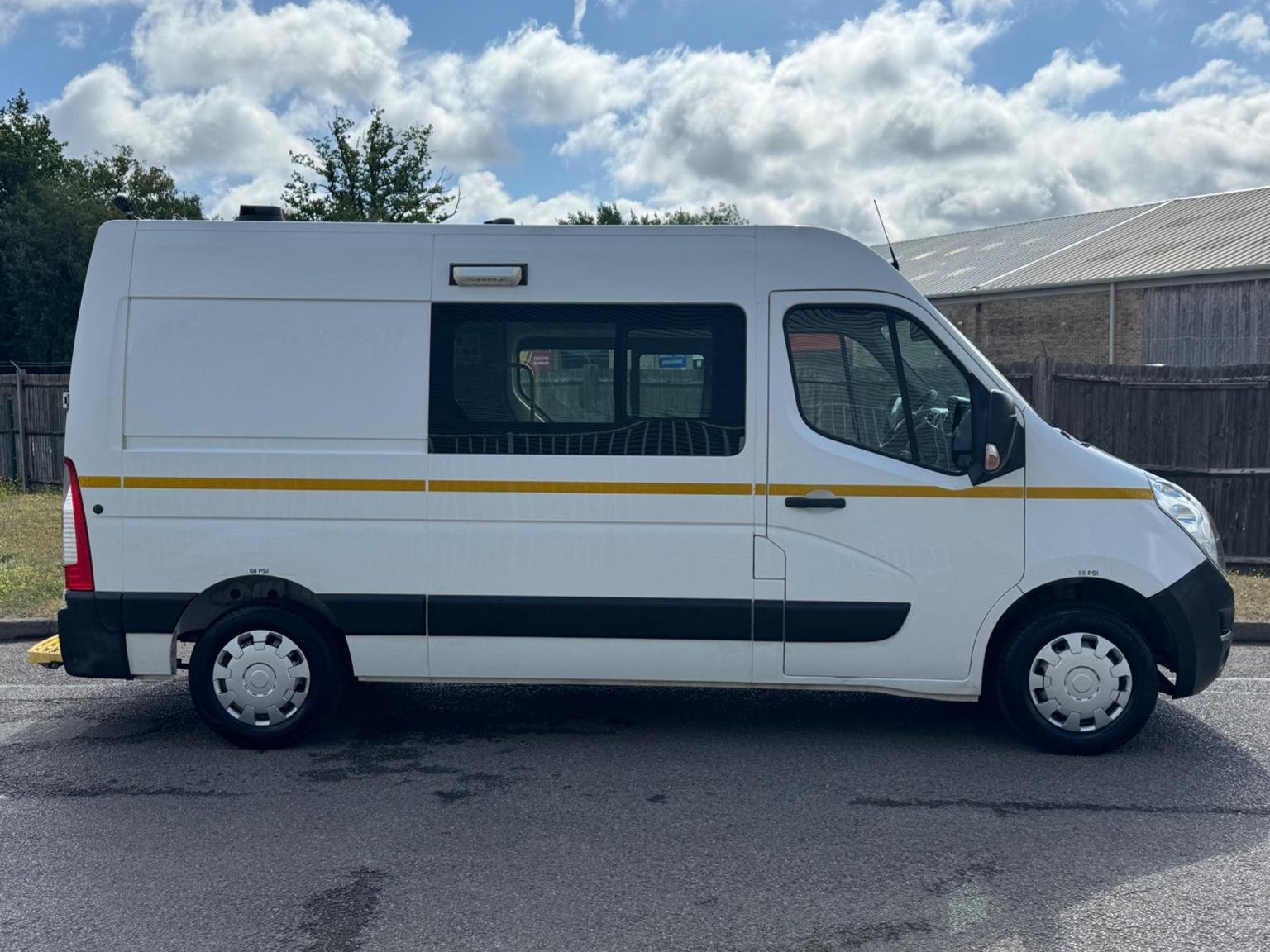 Vauxhall Movano