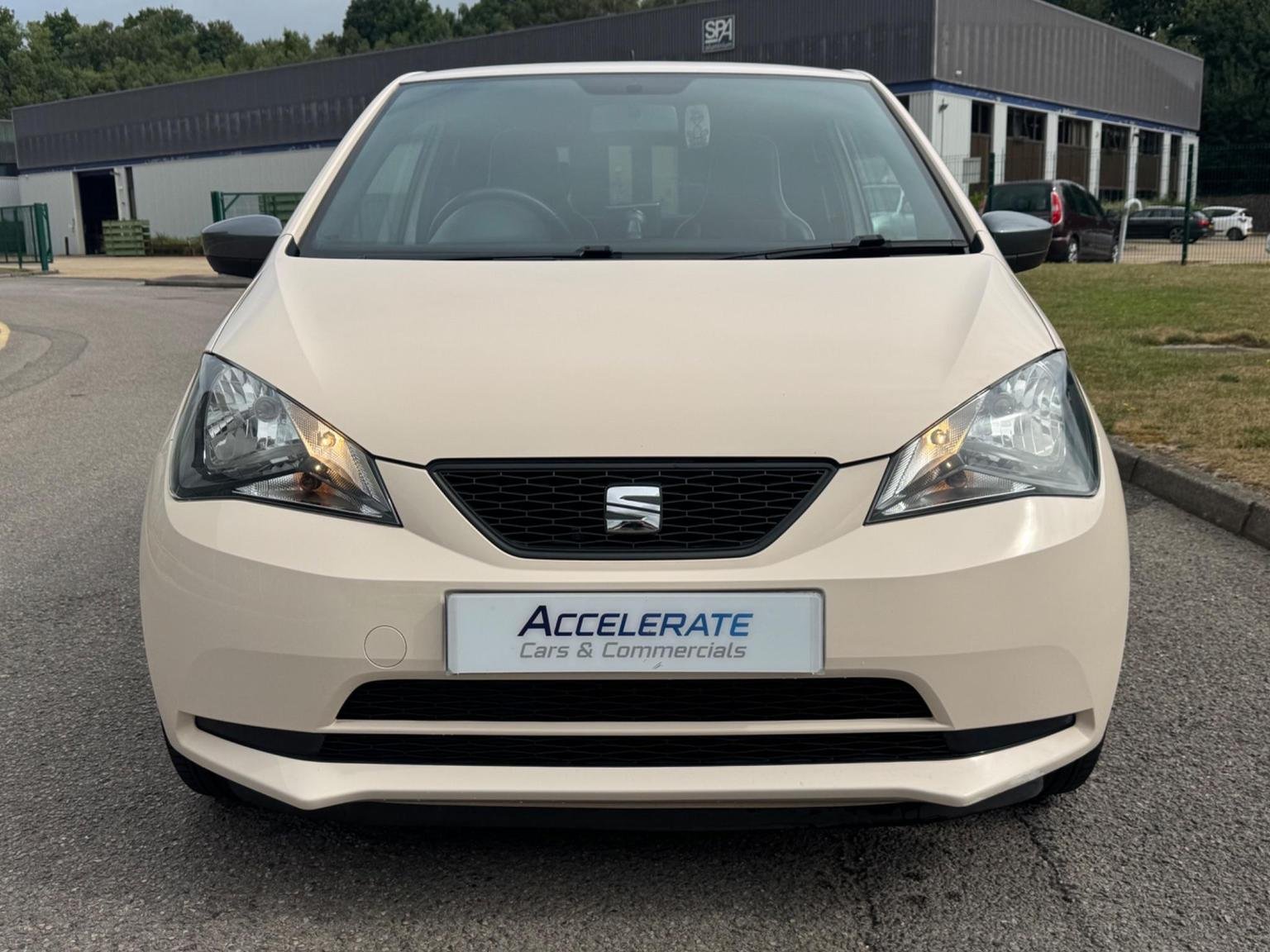 SEAT Mii