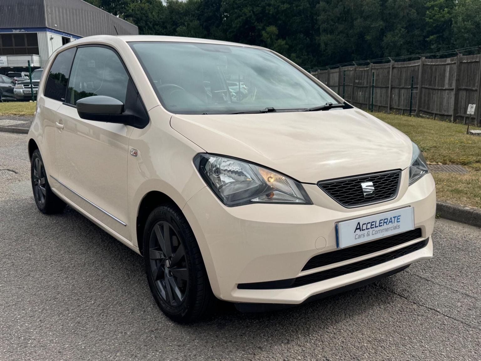 SEAT Mii