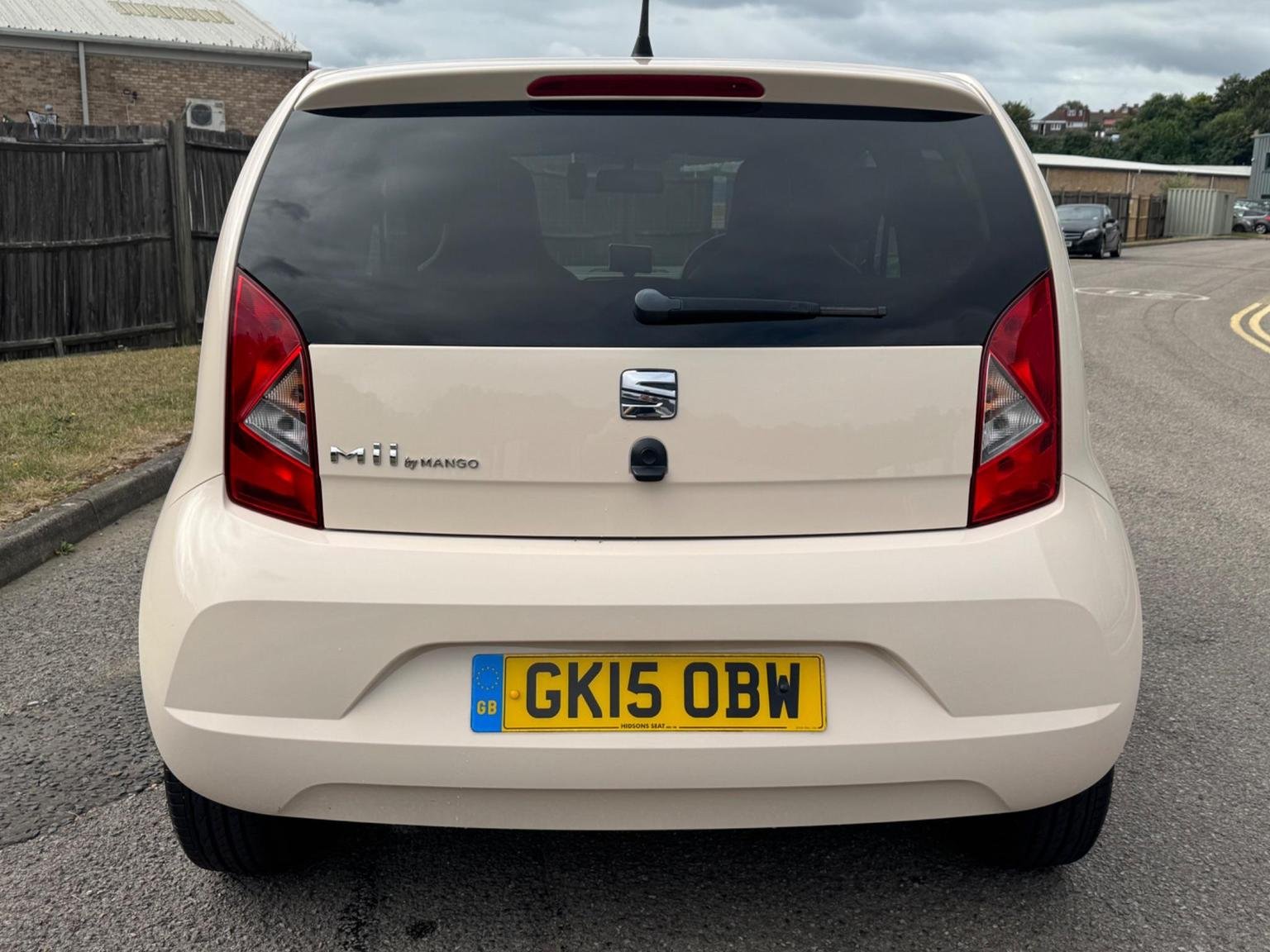 SEAT Mii