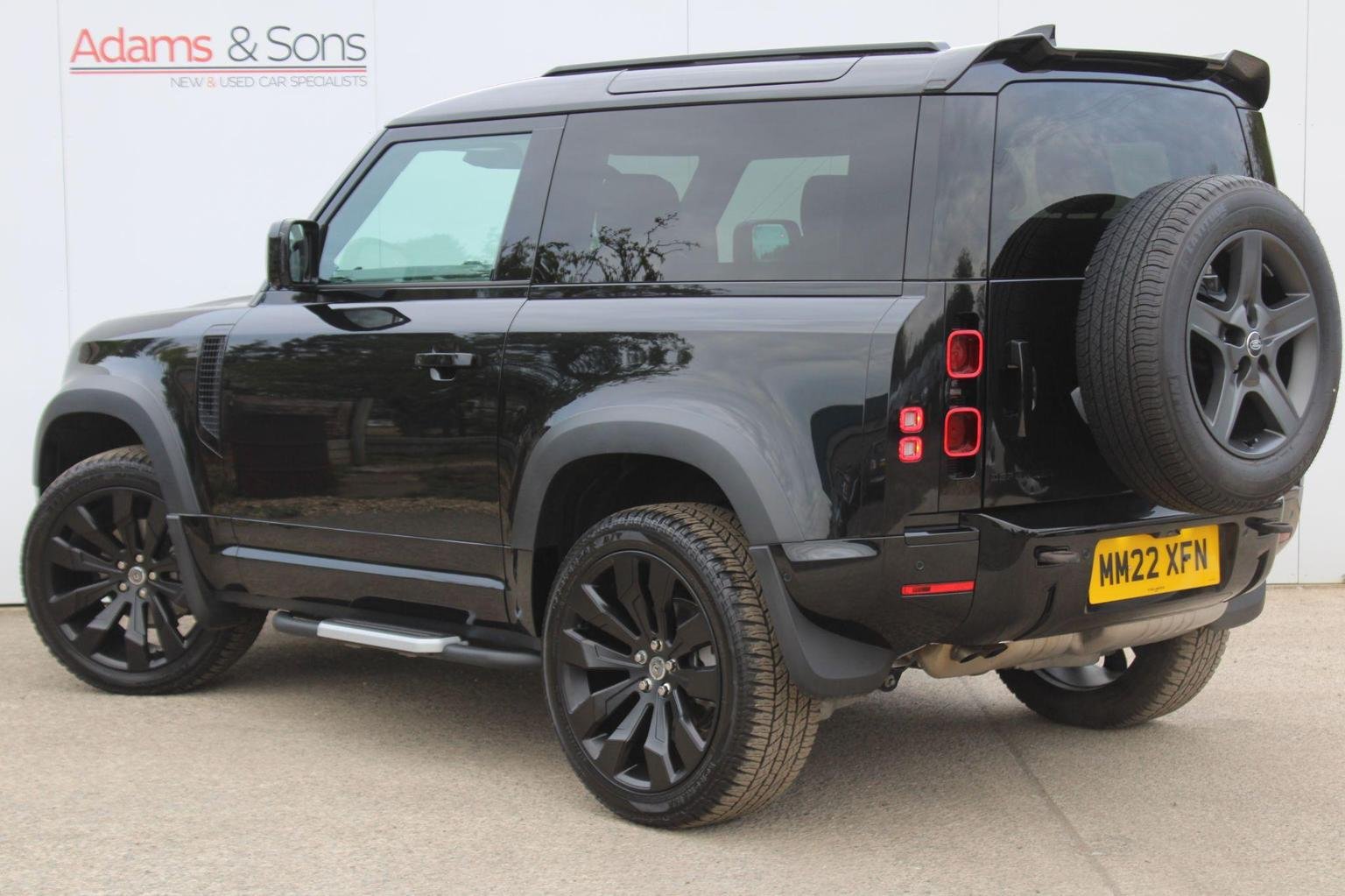 Land Rover 90