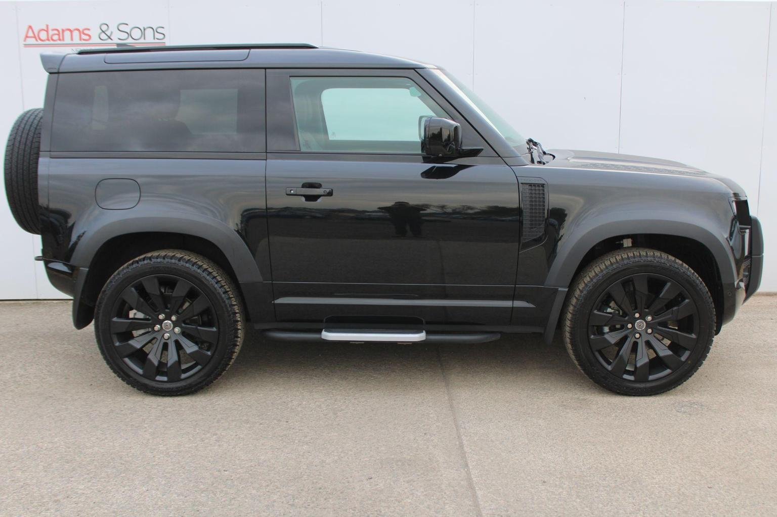 Land Rover 90