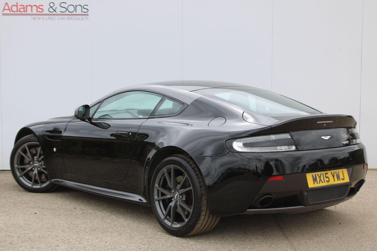 Aston Martin Vantage