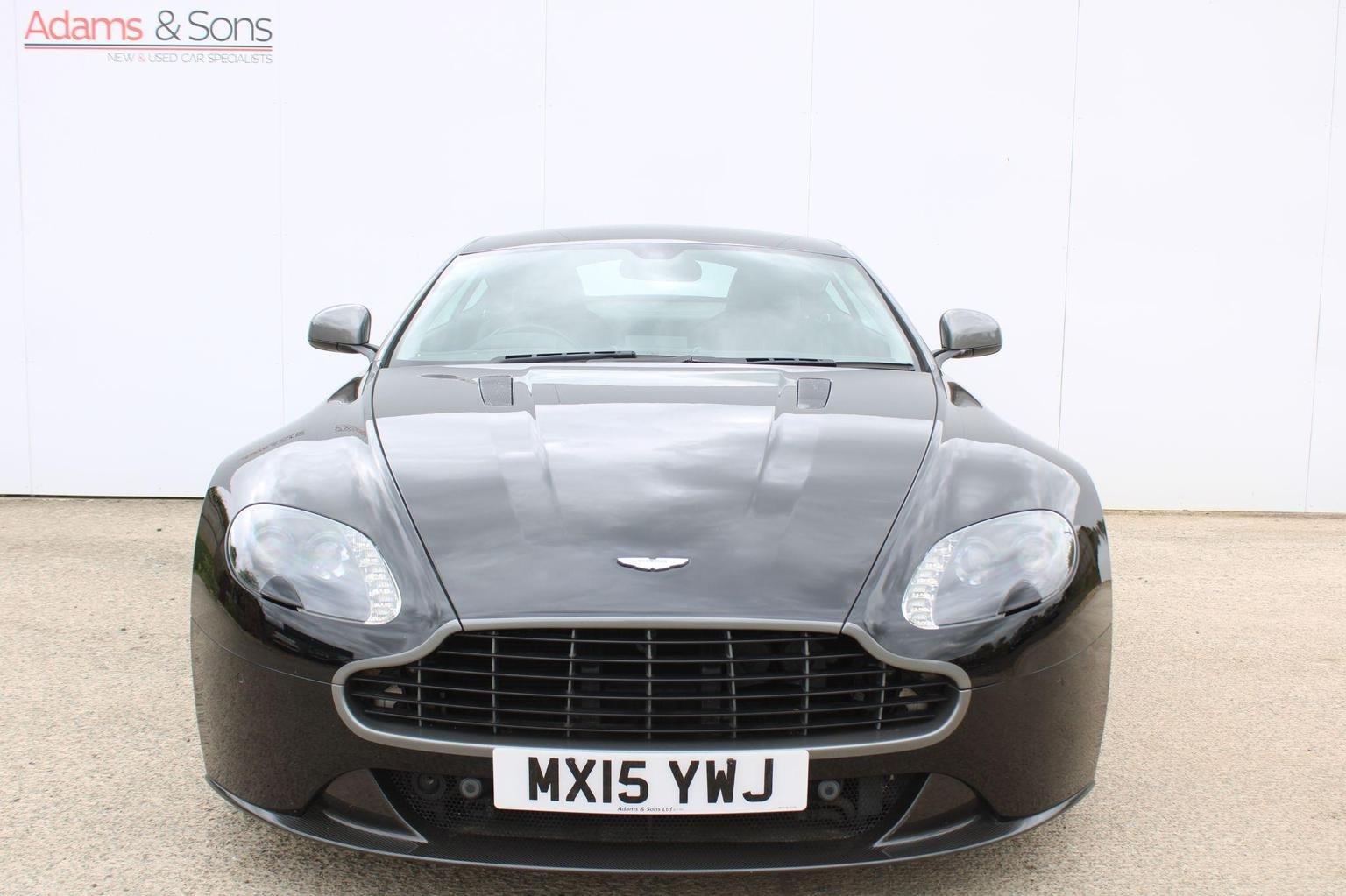 Aston Martin Vantage