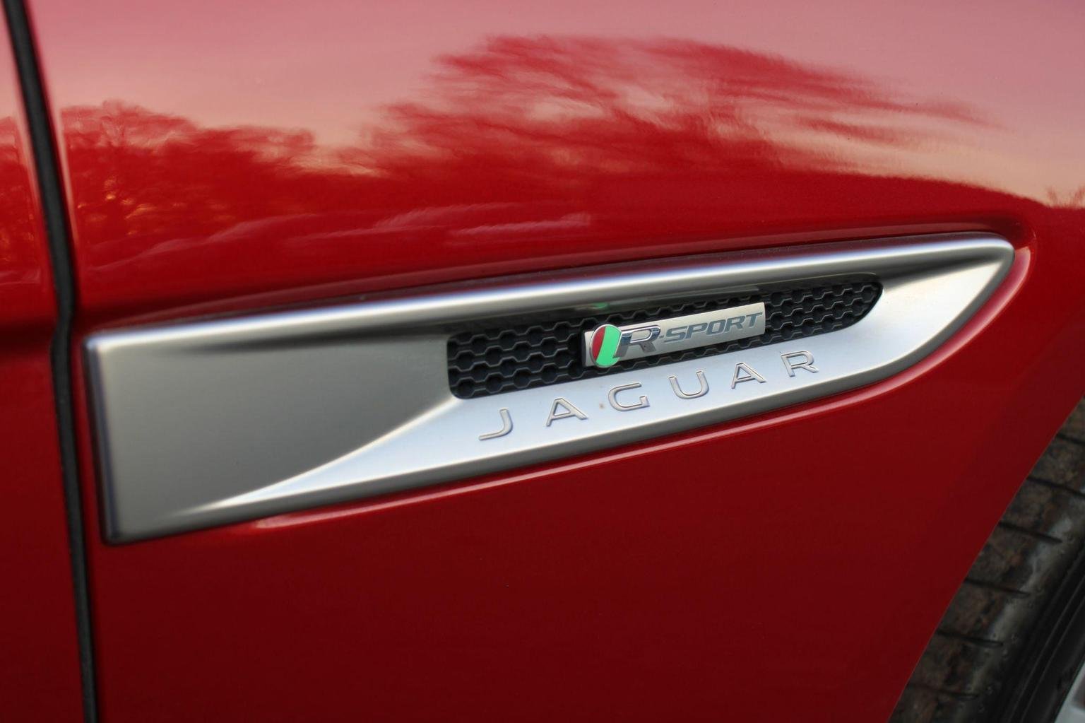 Jaguar XF