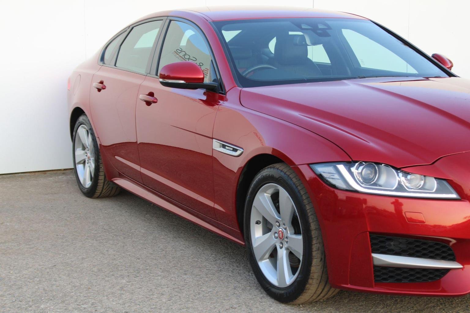 Jaguar XF