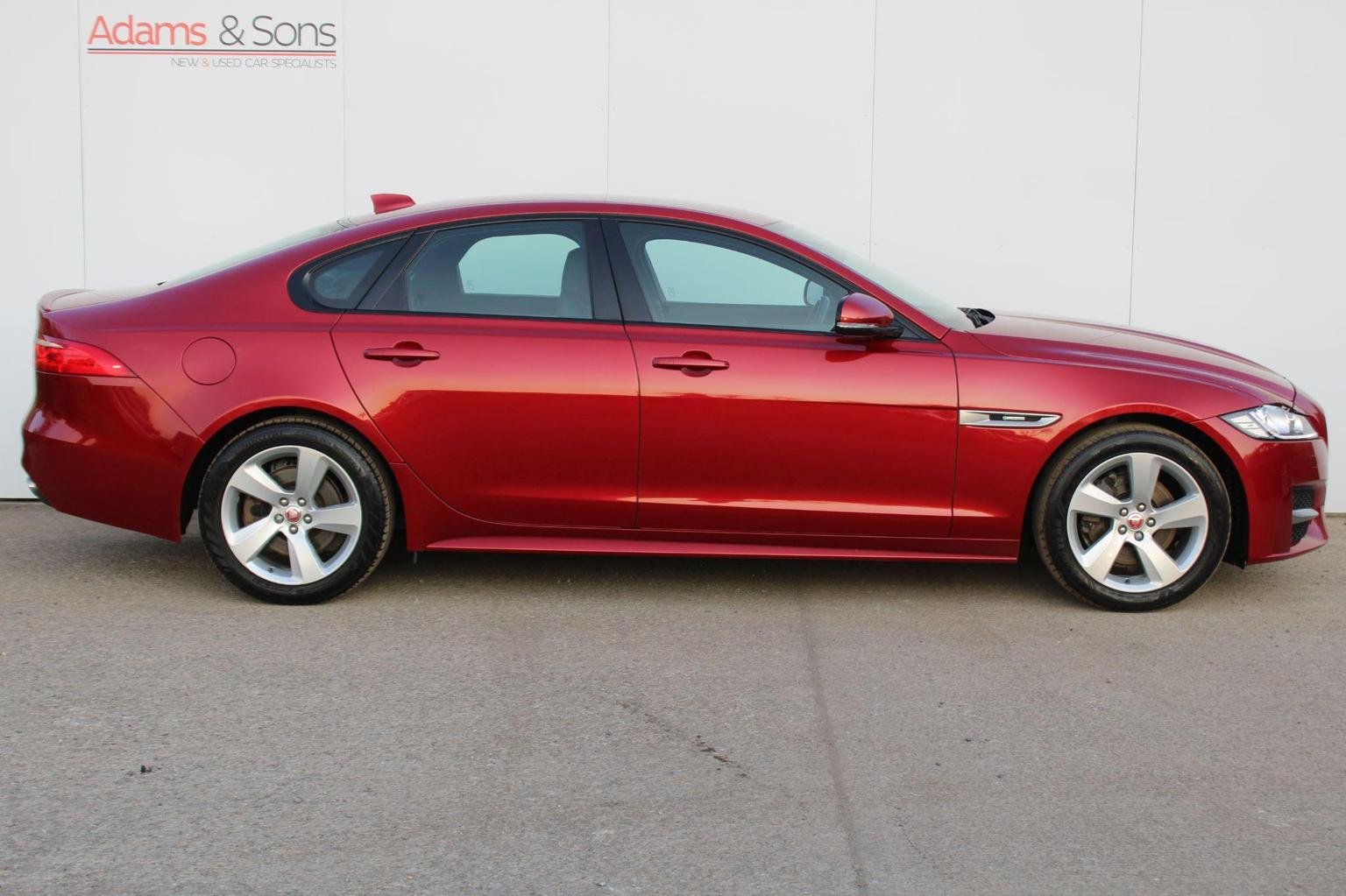 Jaguar XF