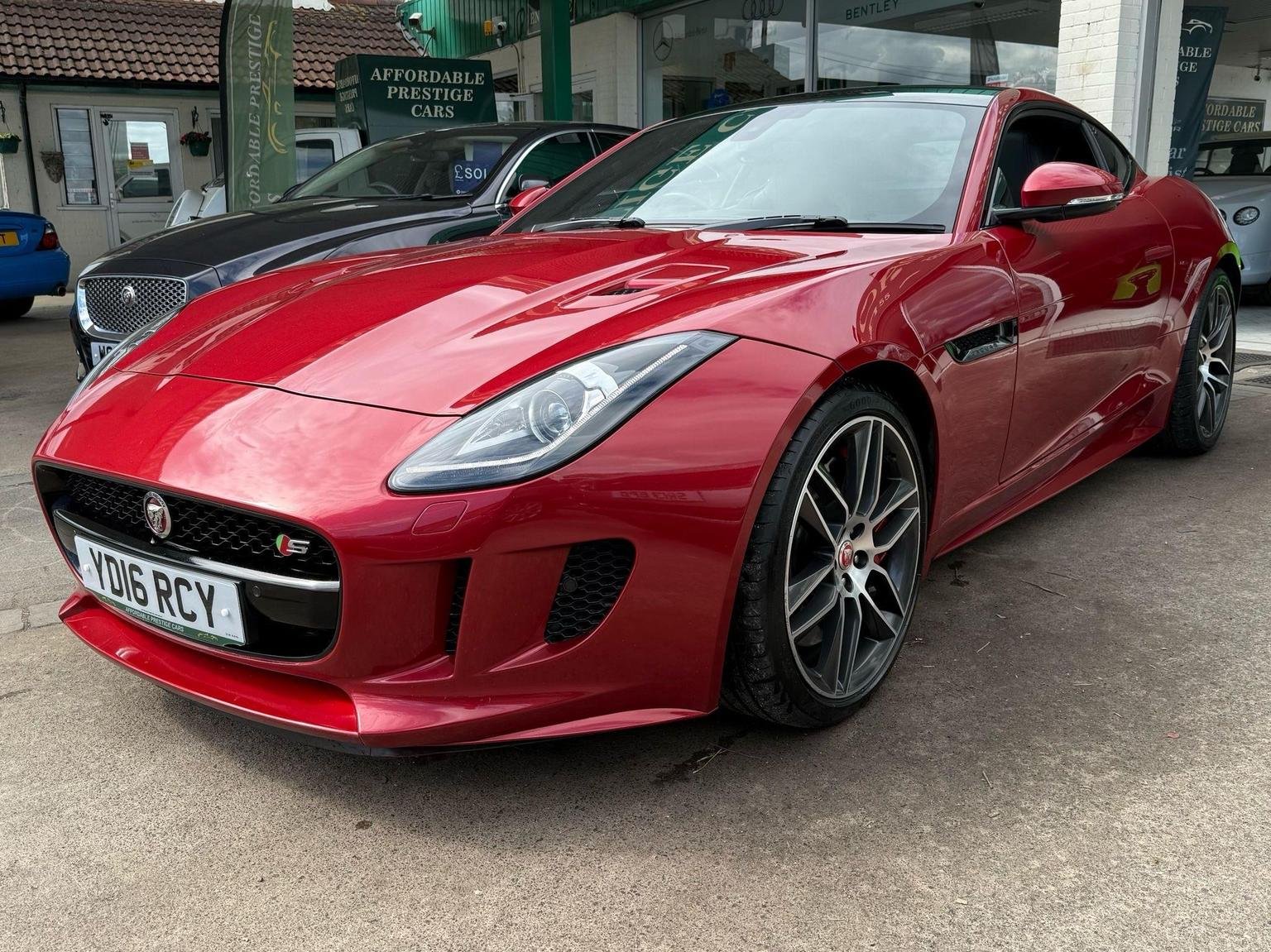 Jaguar F Type