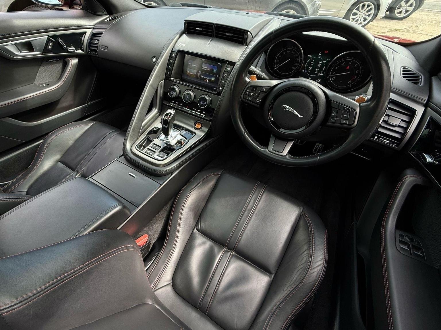 Jaguar F Type
